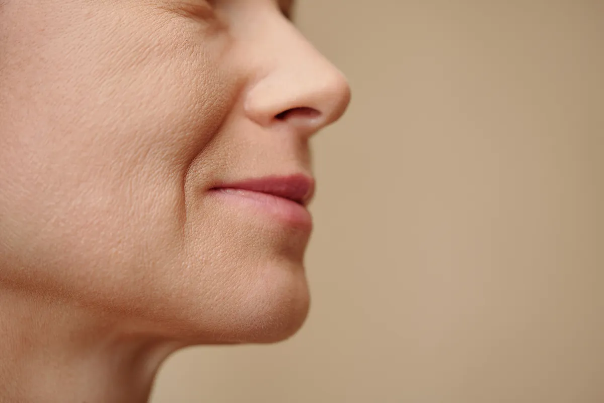 Comment effacer les rides du visage efficacement ?